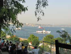 einer der Gärten über dem Bosporus